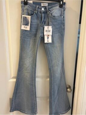 Light Wash High-Rise Flare Jeans — Blue Wide Leg
